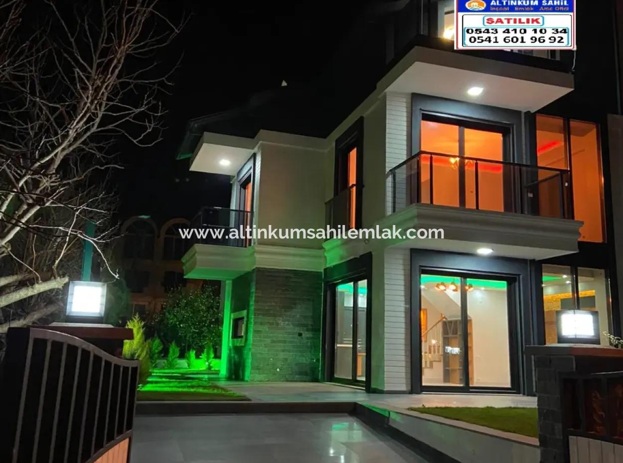 4 1 Luxusvilla Zum Verkauf In Didim Altinkum