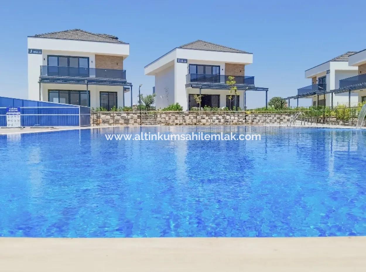 Luxus Freistehende Villa Zum Verkauf In Didim Altinkum