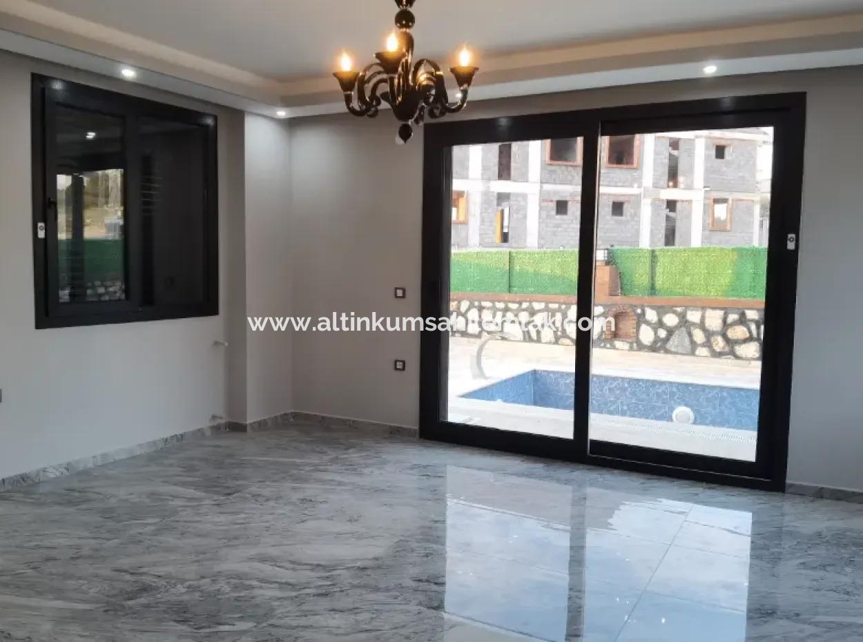 3 1 Luxus-Pool-Villa Zum Verkauf In Didim Hisar Nachbarschaft
