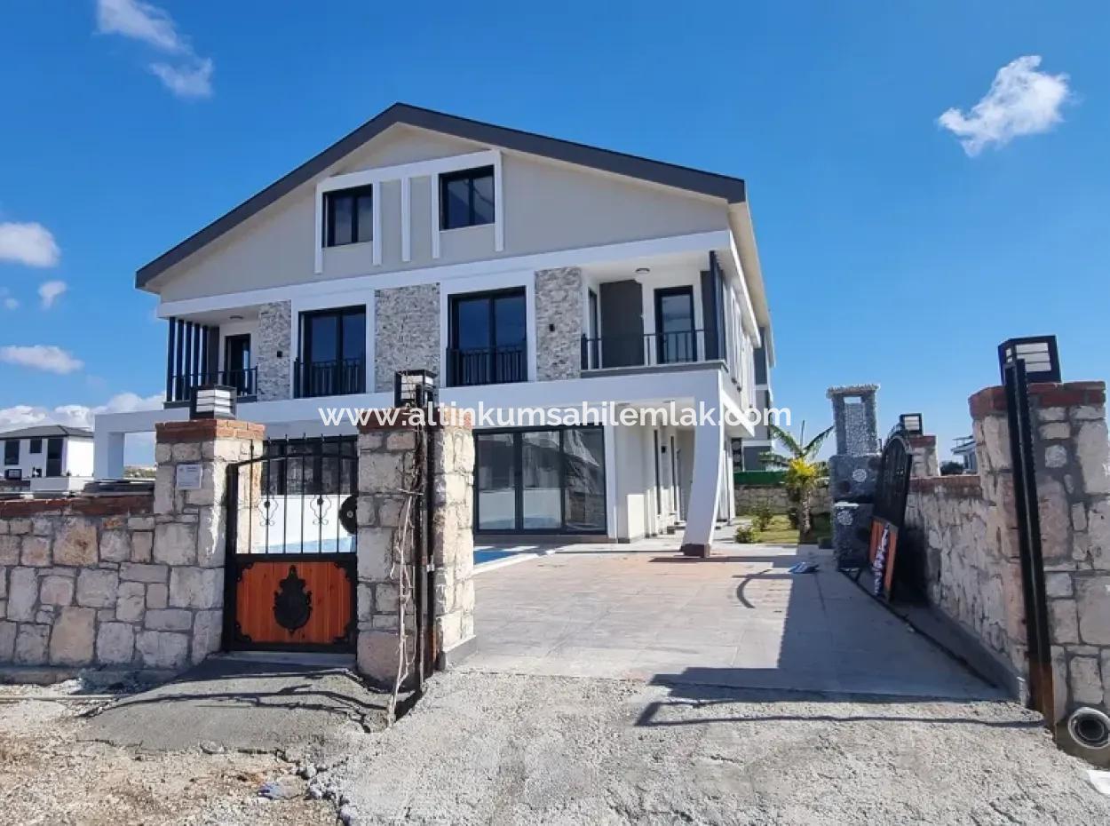 Villa Mit 4 Schlafzimmern Und Privatem Pool Zu Verkaufen In Didim Türkei