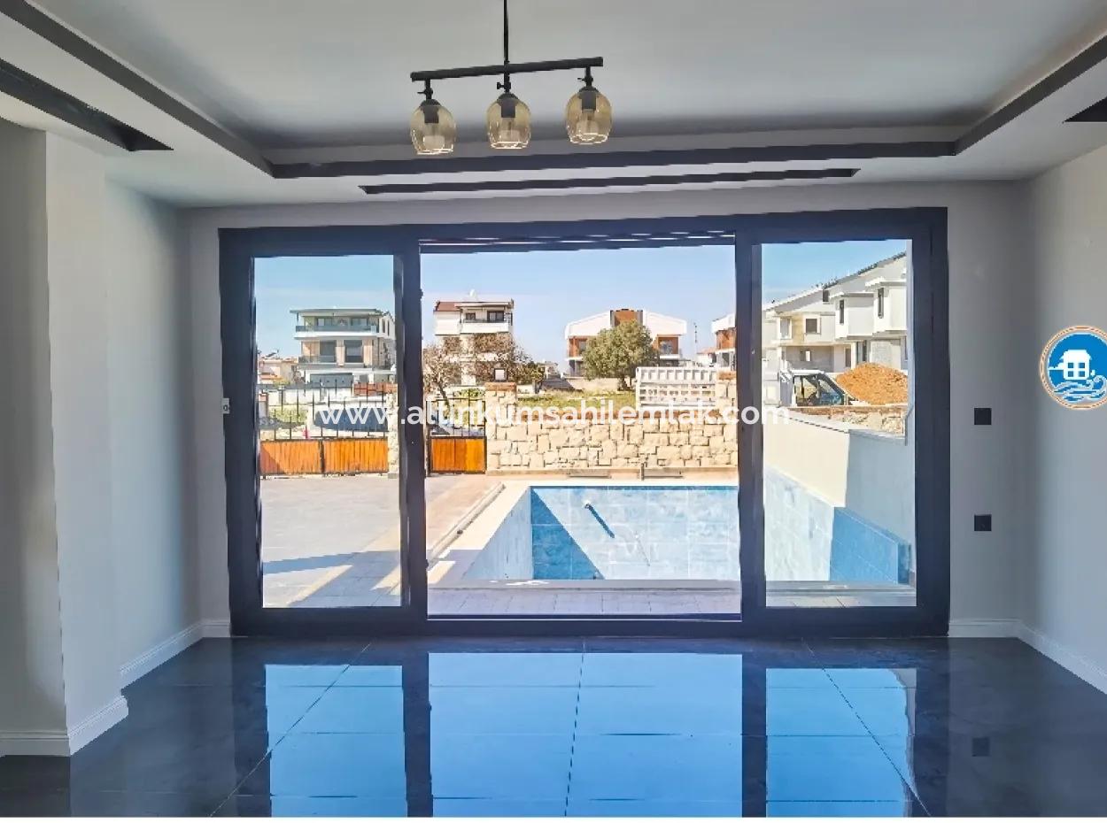 Freistehende Und Ultra Luxuriöse Villa Zum Kauf In Didim, Altinkum, Efeler