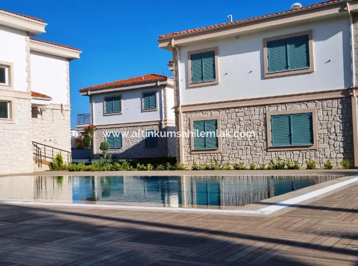 2 Zmmer Ferienhaus Mit Meerblick Zum Verkauf In Der Nachbarschaft Von Didim Fevzipaşa