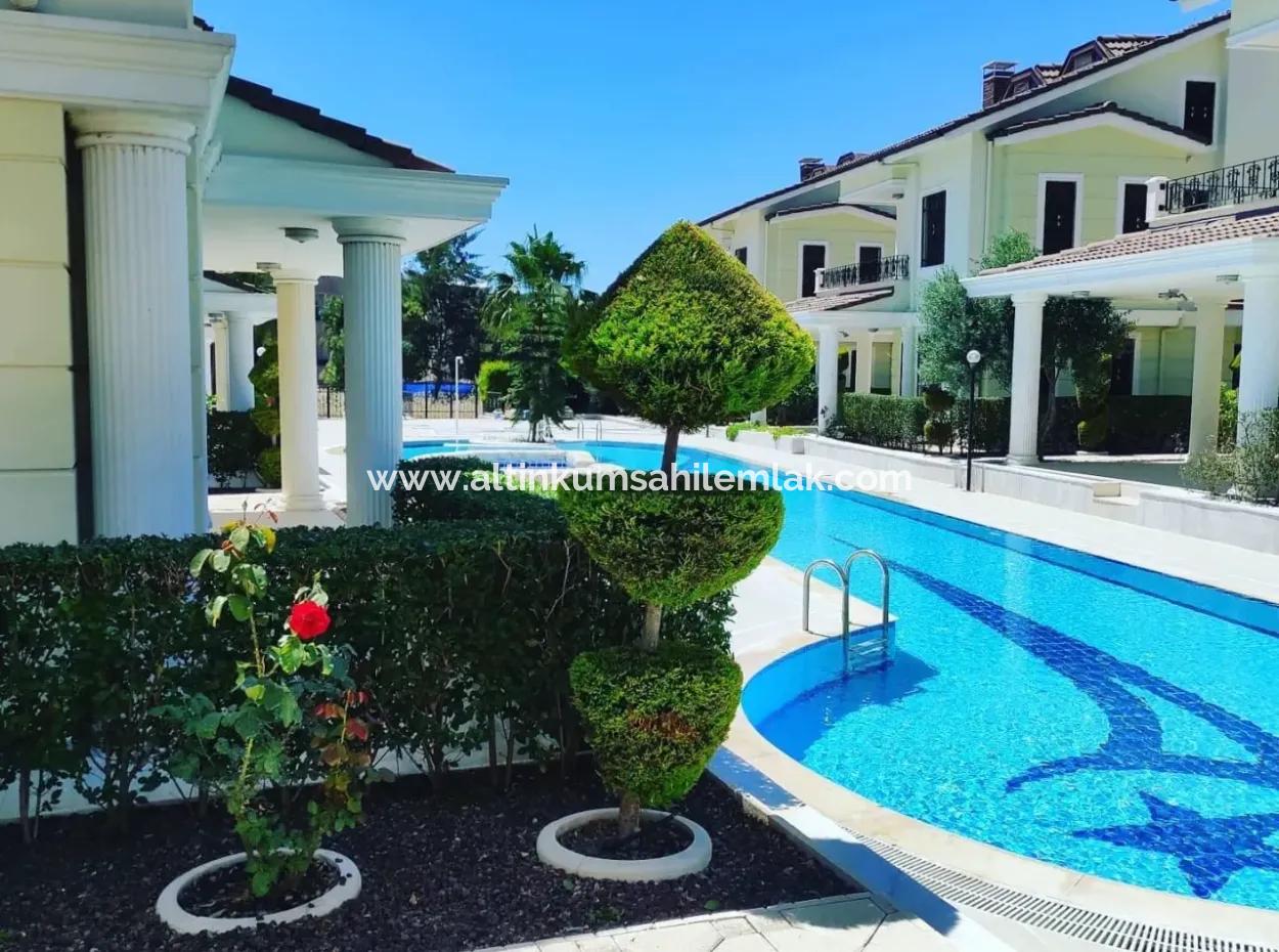 Einfamilienhaus Zu Verkaufen In Altinkum, Didim, 6 Zimmer Villa