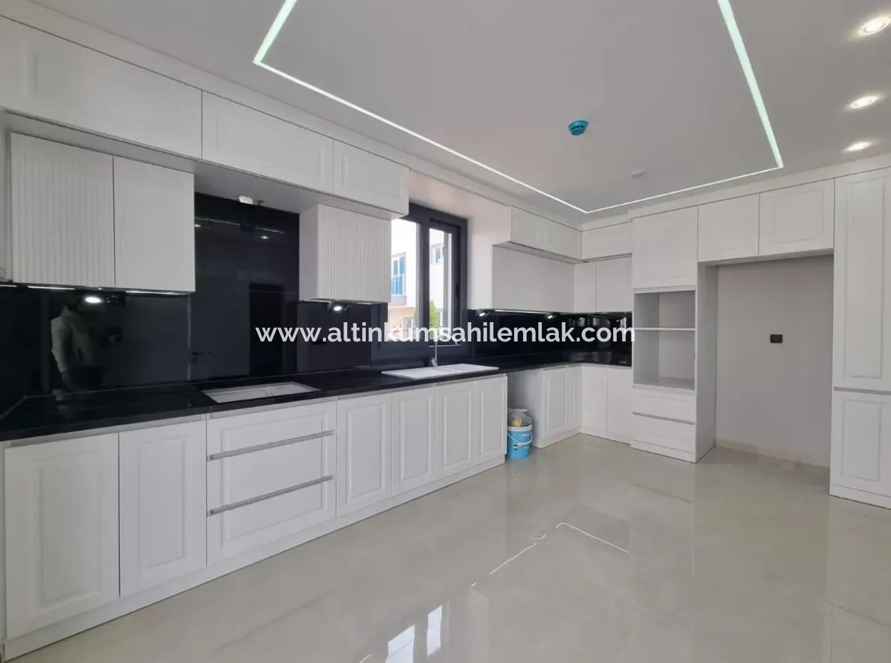 4 1 Villa Mit Pool Mit Separater Küche Zu Verkaufen In Didim Efeler Nachbarschaft