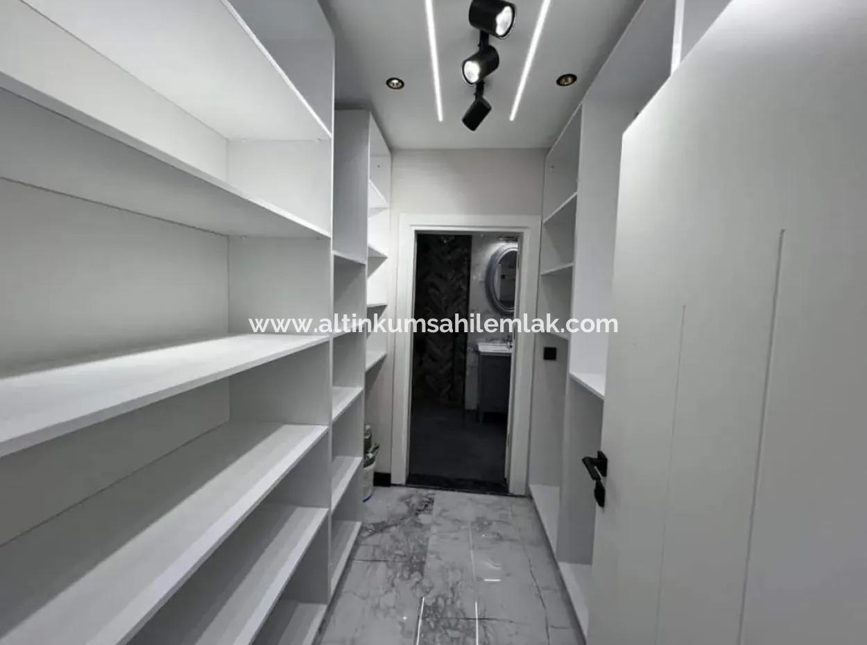 4+1 Vollständig Freistehende Villa Mit  Zum Verkauf In Didim Efeler