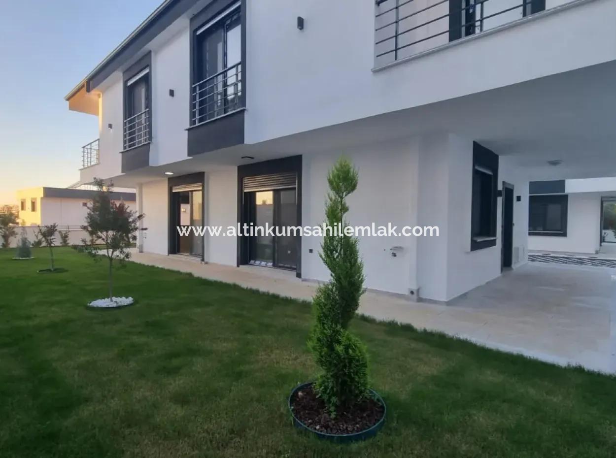 Luxuriöse 3 In 1 Pool Villa In Einem Komplex Zum Verkauf In Didim Hisar