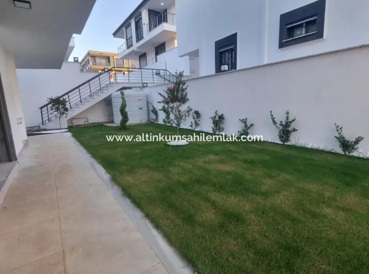 Luxuriöse 3 In 1 Pool Villa In Einem Komplex Zum Verkauf In Didim Hisar