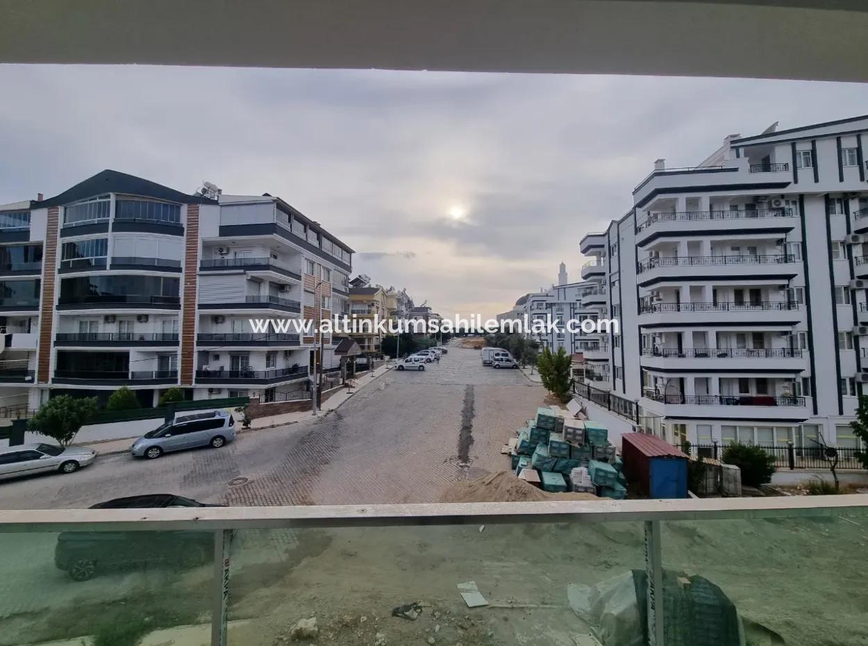 2 Zimmer Wohnung Mit Pool Zu Verkaufen In Altinkum Nachbarschaft Von Didim