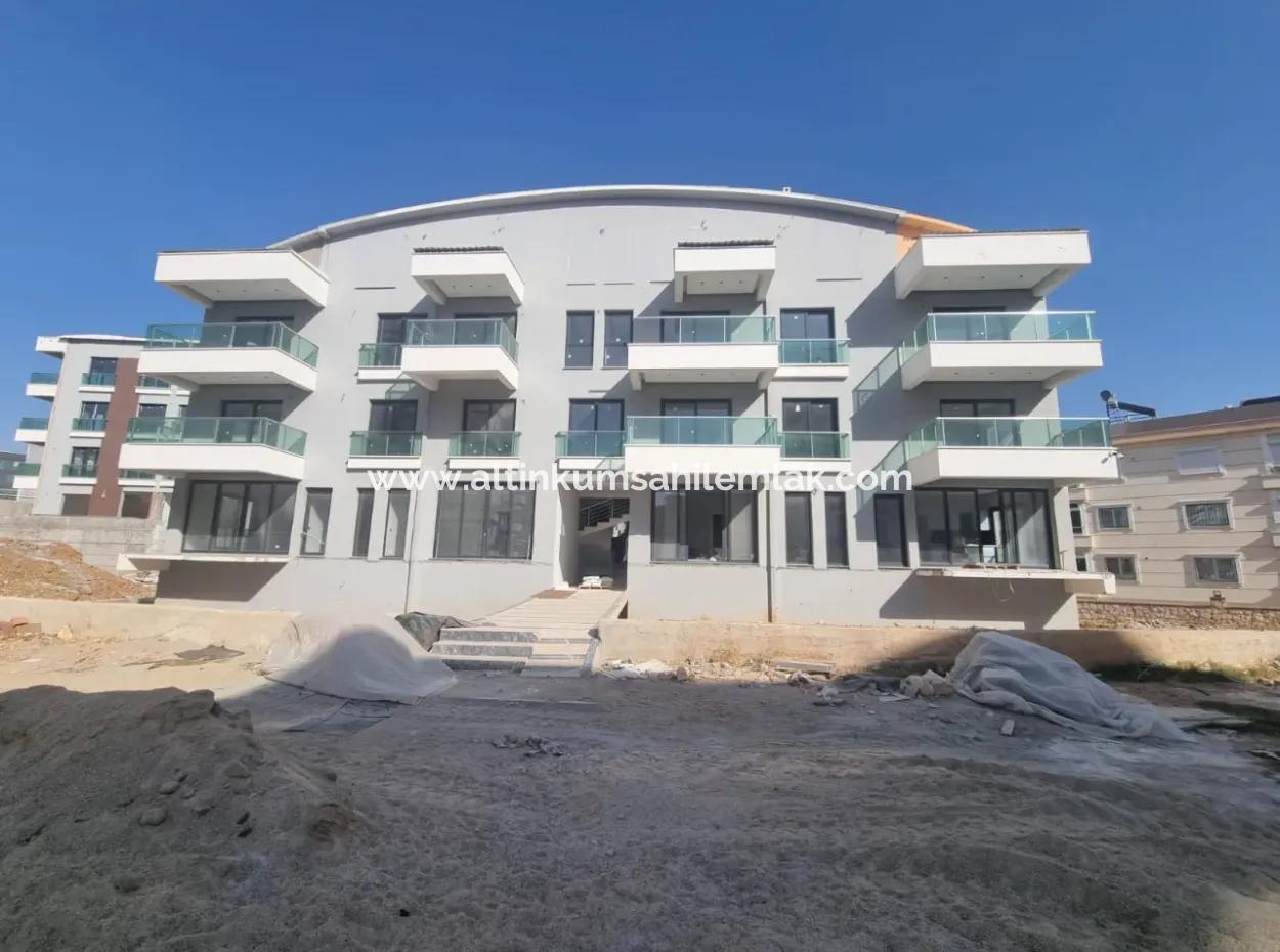 2 Zimmer Wohnung Mit Pool Zu Verkaufen In Altinkum Nachbarschaft Von Didim