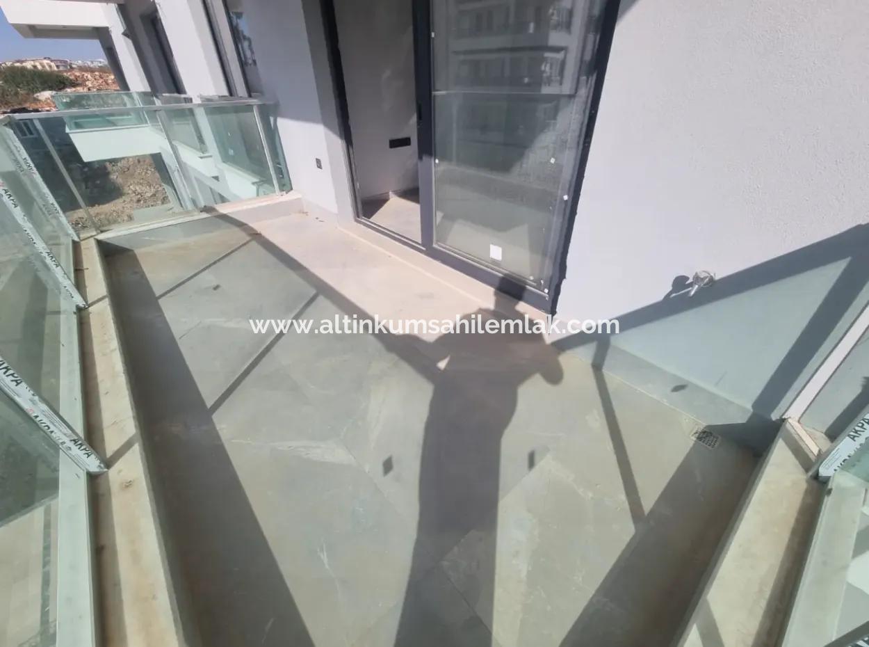 2 Zimmer Wohnung Mit Pool Zu Verkaufen In Altinkum Nachbarschaft Von Didim