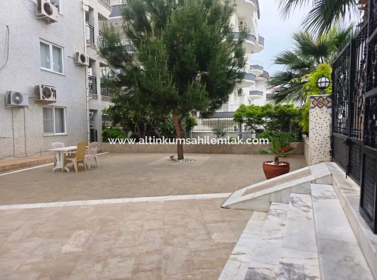 2 Zimmer Möblierte Wohnung In Einem Komplex Mit Pool Zum Notverkauf In Didim Altinkum