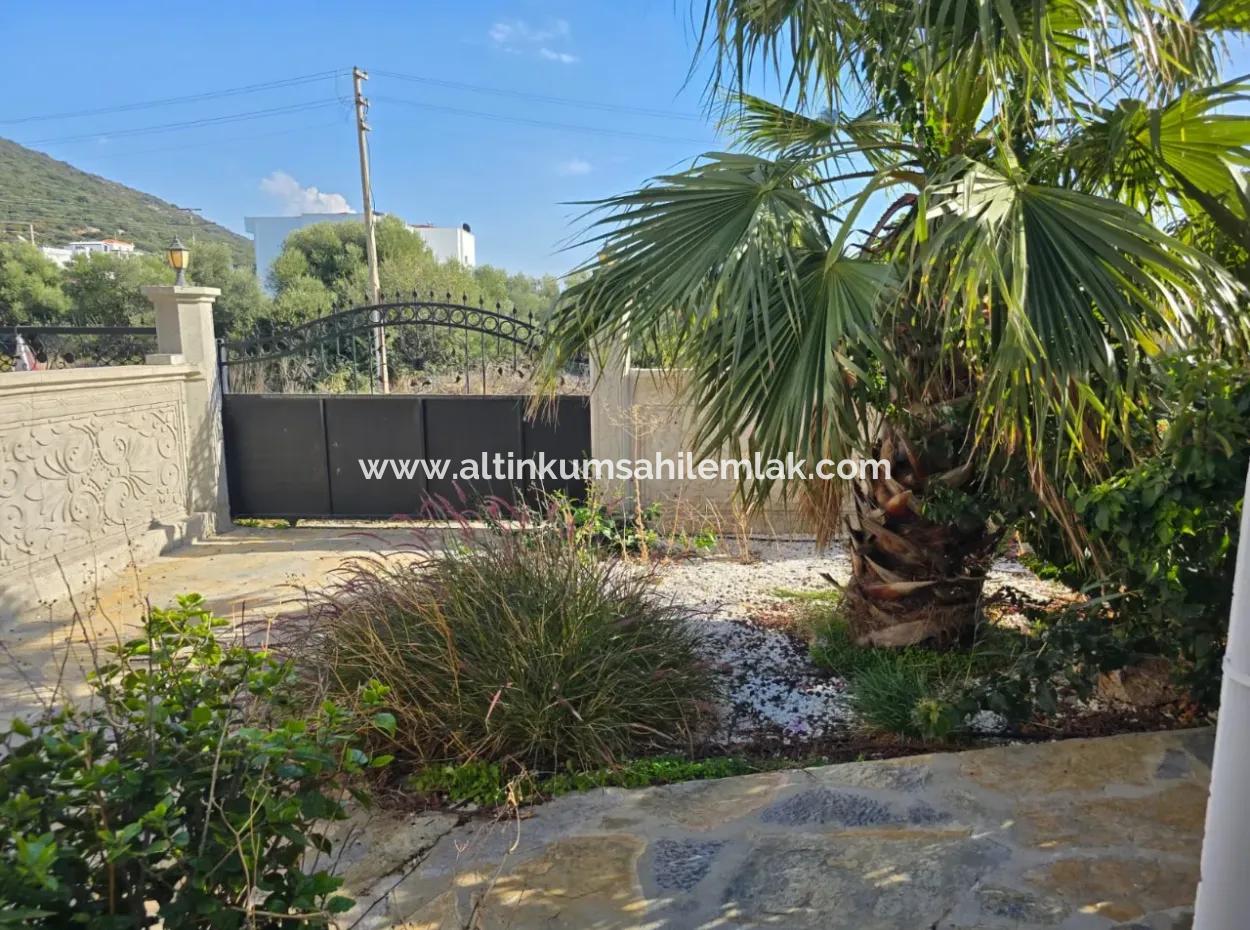 Zum Verkauf Steht Eine Freistehende Villa Mit 4 Schlafzimmern In Greenhill Didim.