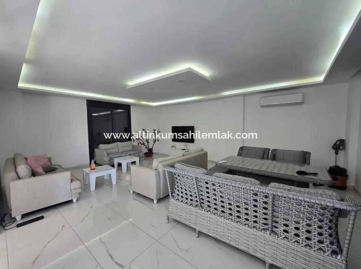 Zum Verkauf Steht Eine Freistehende Villa Mit 4 Schlafzimmern In Greenhill Didim.