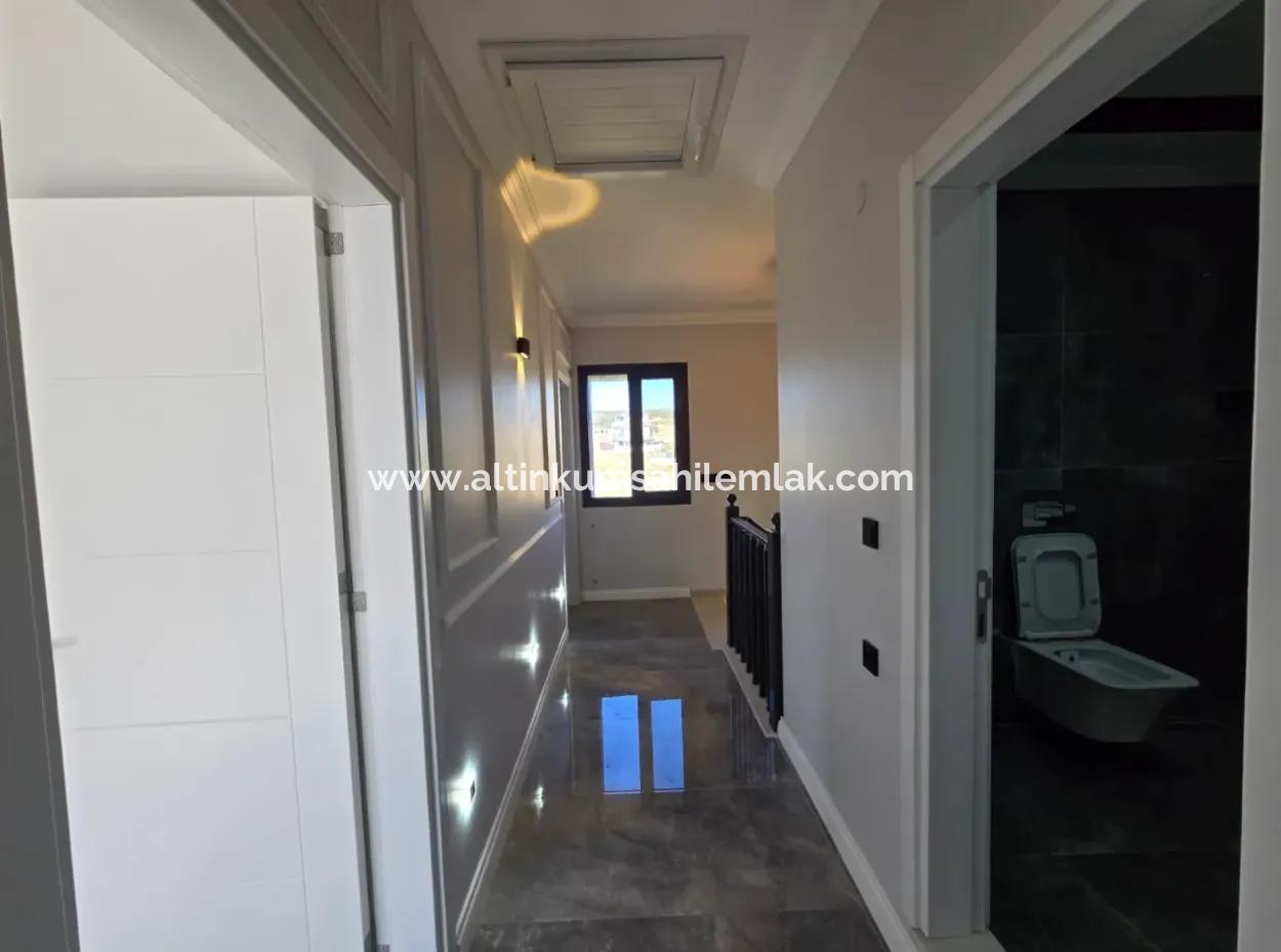 3 Zimmer Villen Zum Verkauf In Didim Efeler In Einem Komplex Mit Pool