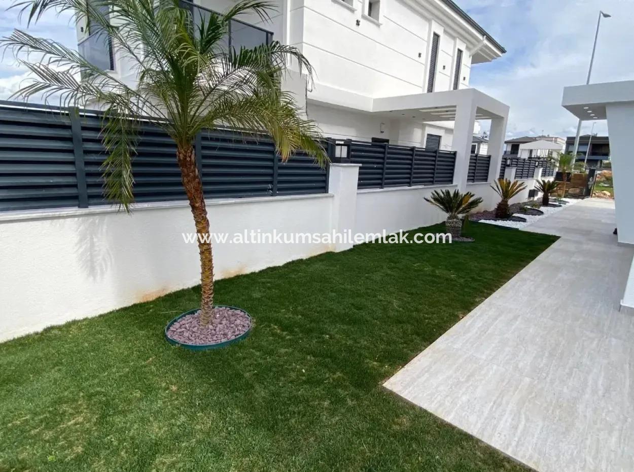 Freistehende Villa Zum Verkauf Im Didim Efeler