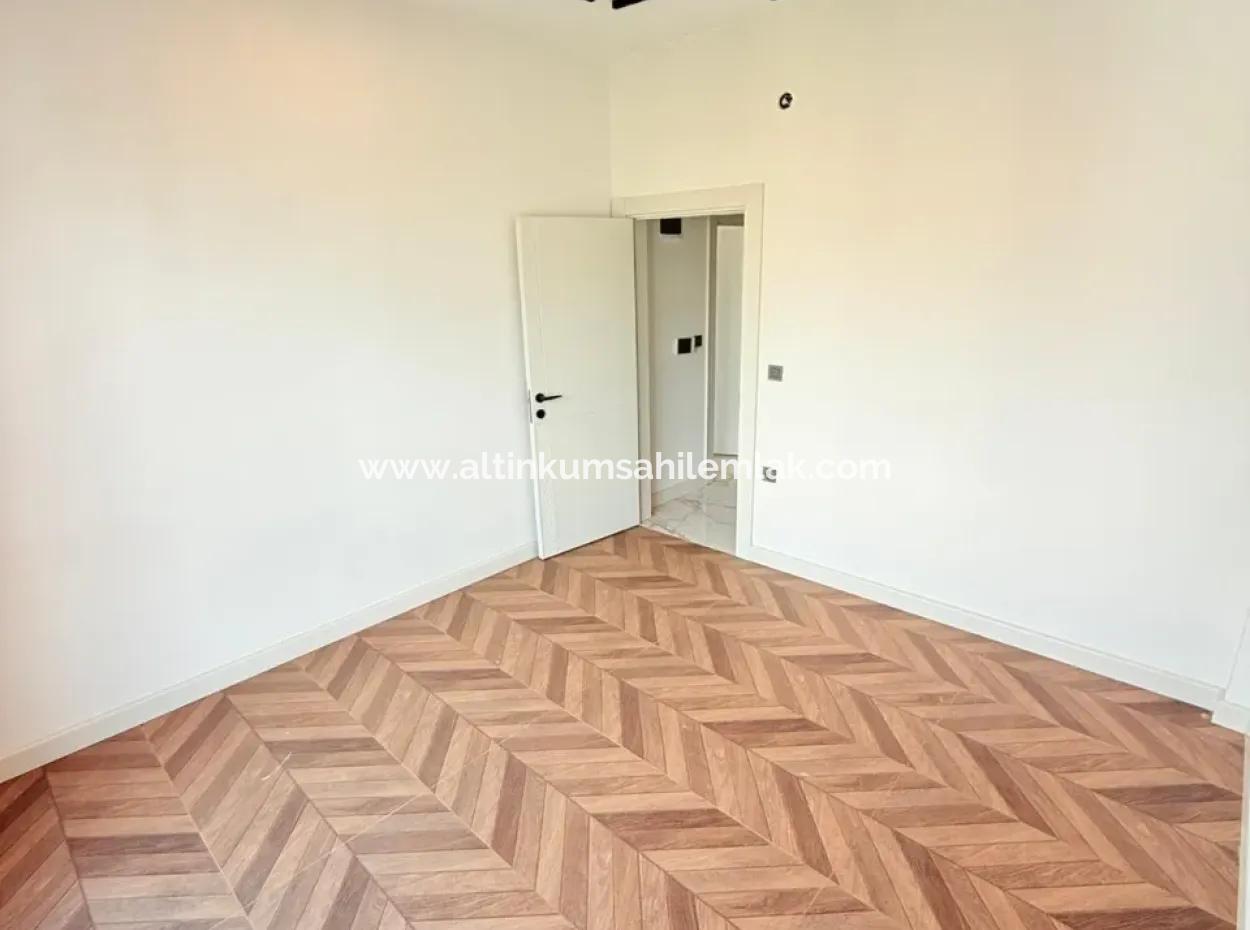 Luxuriöses 3 1 Doppelhaus Zum Verkauf 100 Meter Zum Meer Im Stadtteil Didim Altınkum Çamlık