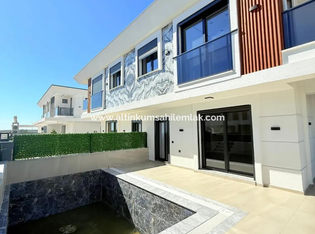 Gelegenheıt 3 Zimmer Neue Villa Mit Pool Zum Verkauf Im Didim Efeler Viertel