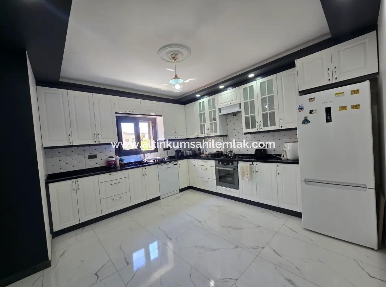 Exklusive Freıstehende 4+1 Villa  Zu Verkauf In Altınkum Der Didim