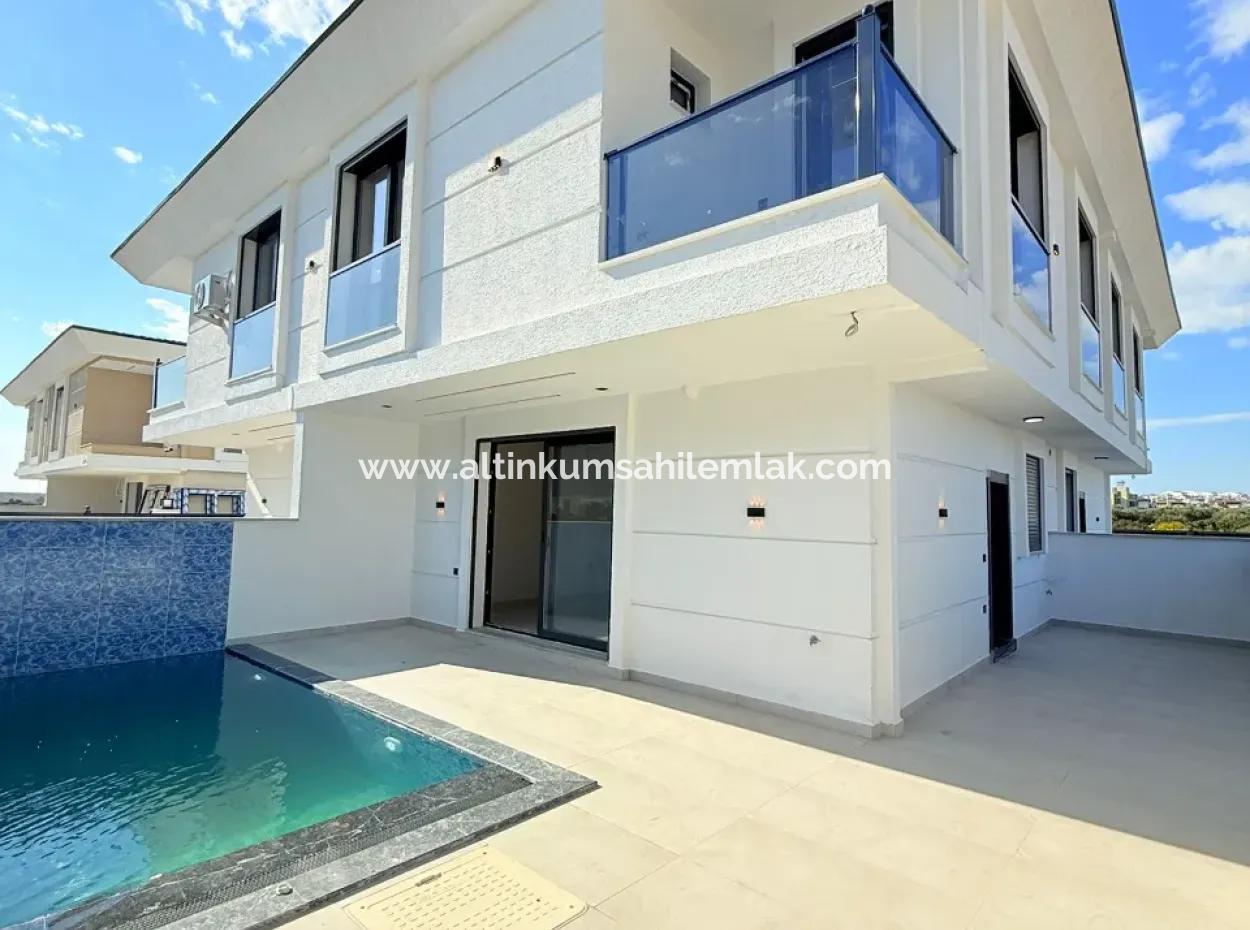 Neubau-Villa Mit Privatem Pool Und Eigenem Garten In Didim Efeler