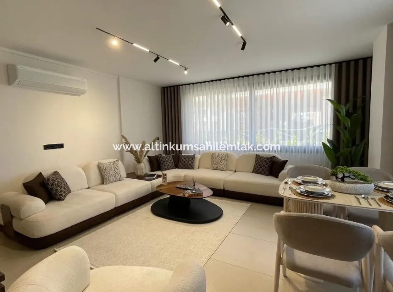 Voll Möblierte 3+1 Triplex-Villa Mit Smart-Home-System In Einer Wohnanlage Mit Pool In Didim Efeler