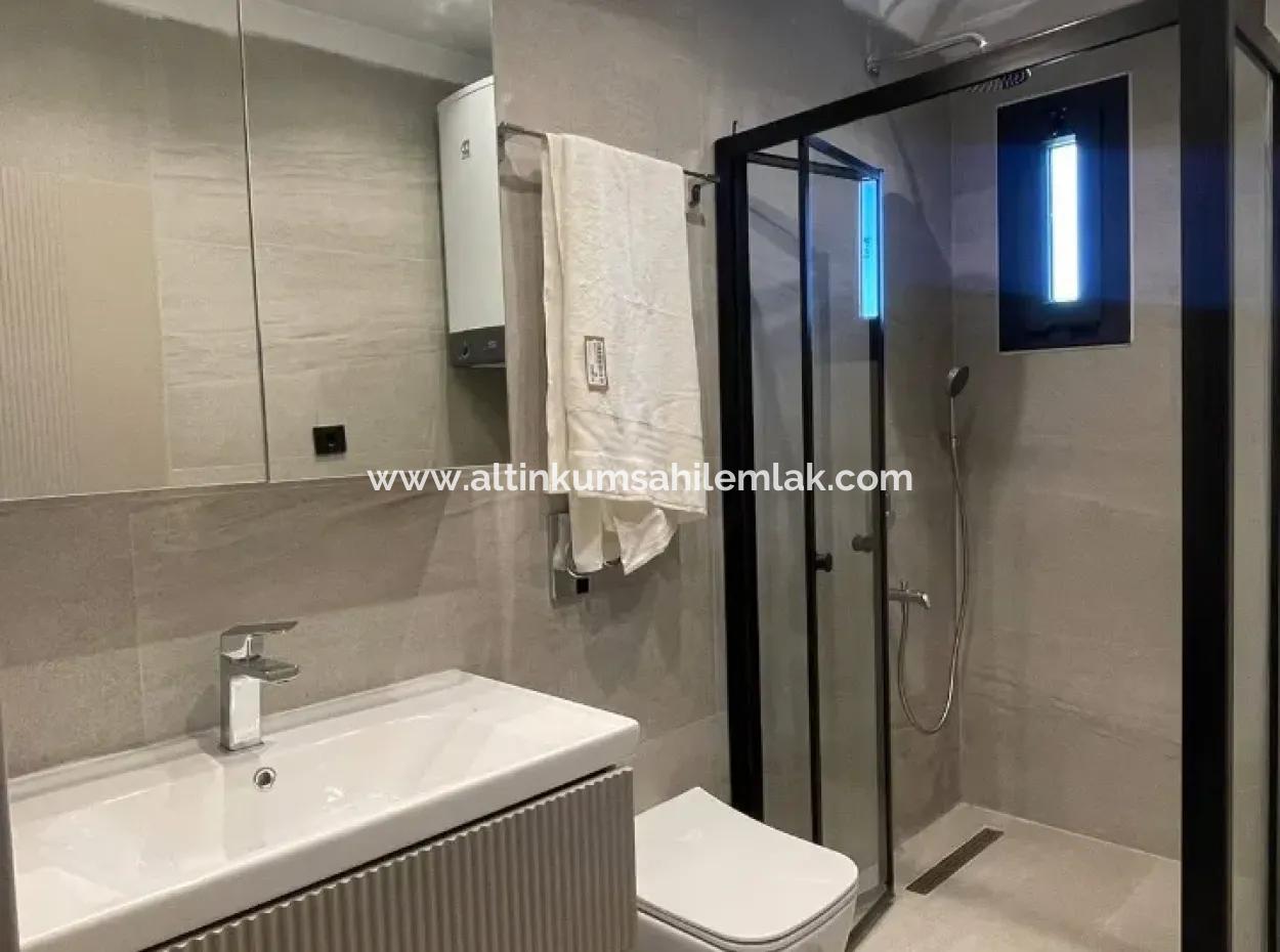 Voll Möblierte 3+1 Triplex-Villa Mit Smart-Home-System In Einer Wohnanlage Mit Pool In Didim Efeler