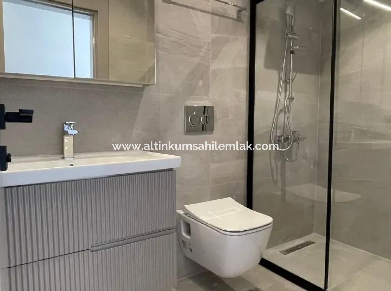 Voll Möblierte 3+1 Triplex-Villa Mit Smart-Home-System In Einer Wohnanlage Mit Pool In Didim Efeler