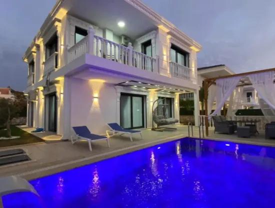 4 Zimmer Wohnung Zum Verkauf In Altınkum Didim