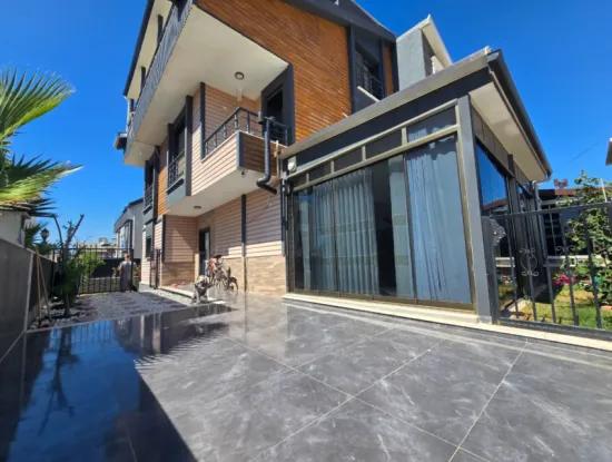 Exklusive Freıstehende 4+1 Villa  Zu Verkauf In Altınkum Der Didim