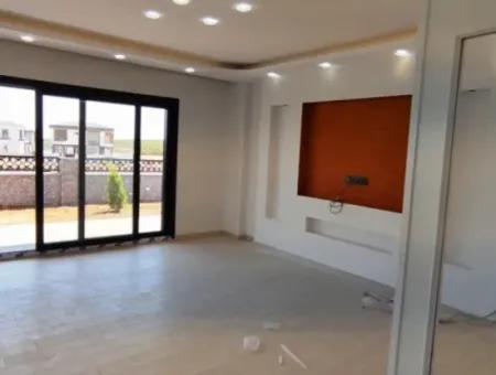 4 Zimmer Wohnung Zum Verkauf In Altınkum Didim