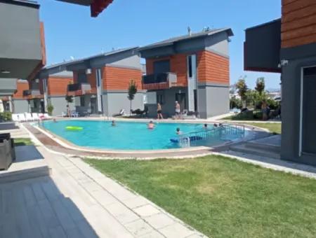 3 1 Villen Zum Verkauf In Didim Altinkum Nachbarschaft Mit Pool