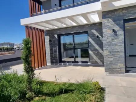 4 1 Voll Freistehende Luxusvillen Zum Verkauf In Didim Efeler Nachbarschaft