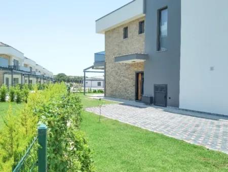 Luxus Freistehende Villa Zum Verkauf In Didim Altinkum