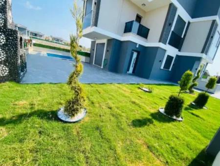 3 1 Pool Villa Zum Verkauf In Didim Efeler Nachbarschaft