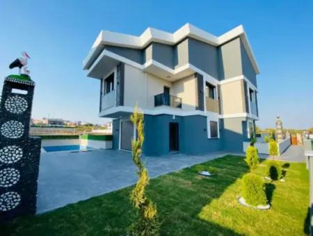 3 1 Pool Villa Zum Verkauf In Didim Efeler Nachbarschaft