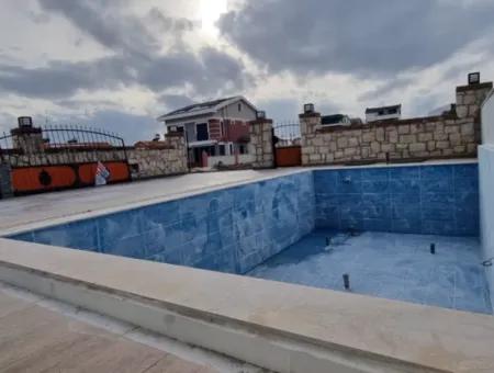 Villa Mit 4 Schlafzimmern Und Privatem Pool Zu Verkaufen In Didim Türkei
