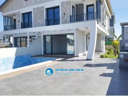 Freistehende Und Ultra Luxuriöse Villa Zum Kauf In Didim, Altinkum, Efeler