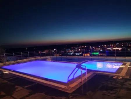 Villa Mit Pool 4 2 Möglichkeiten Zum Verkauf In Didim Yeşiltepe