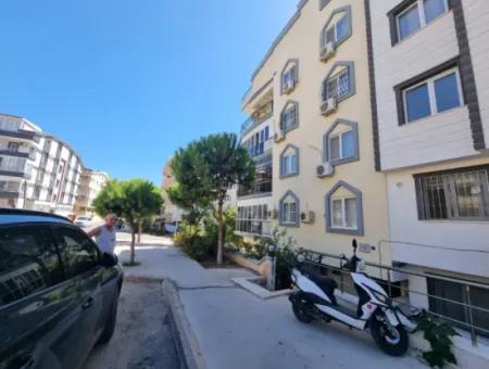 2 1 Geräumige Wohnung Zum Dringenden Verkauf In Didim New Neighborhood