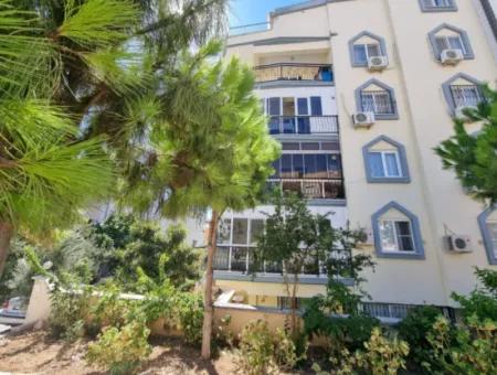 2 1 Geräumige Wohnung Zum Dringenden Verkauf In Didim New Neighborhood