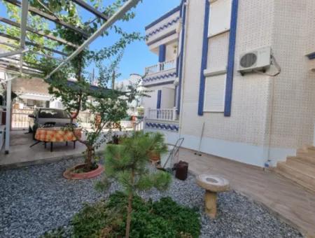 5 1 Freistehende Villa Mit Pool Zum Verkauf In Altinkum Çamlık Nachbarschaft