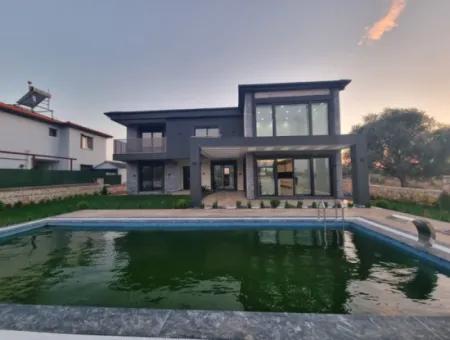 4 1 Poolvilla Zum Verkauf In Didim Yeşiltepe