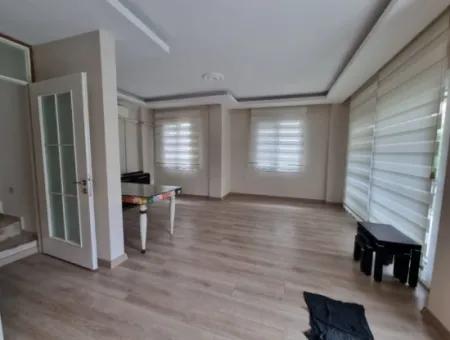 3 Zimmer Villa Zu Verkaufen  Mit Garten Zum Günstigen Preis In Didim Altinkum