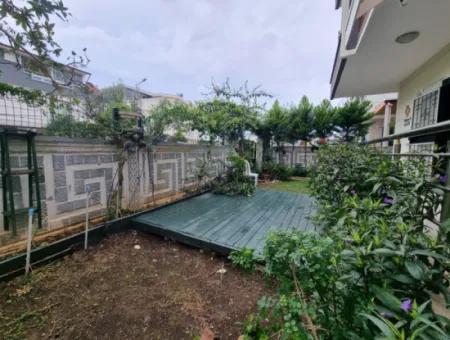 3 Zimmer Villa Zu Verkaufen  Mit Garten Zum Günstigen Preis In Didim Altinkum