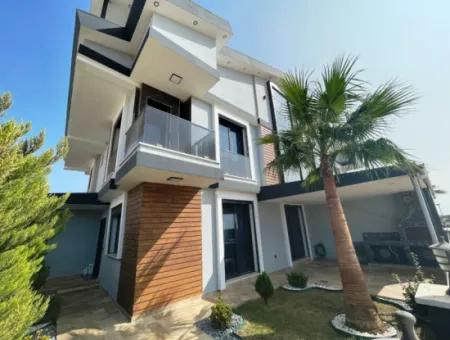 3 Zimmer Möblierte Villa Mit Garten Zu Verkaufen In Altınkum Didim  Der Turkei