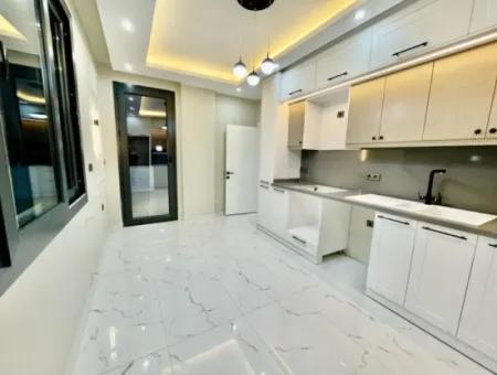 Ultra-Luxus-Villa Mit 3-In-1-Pool Zum Verkauf In Didim Efelar