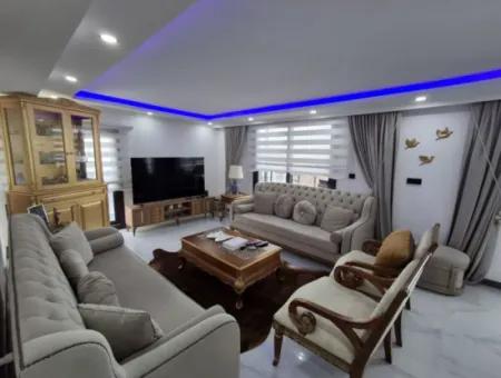 3 Zimmer Wohnung Zum Verkaufen Mit Separater Küche In Didim