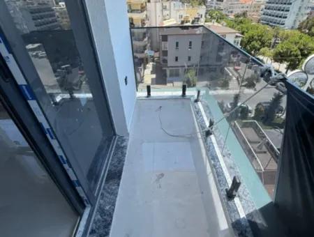 Brandneue, Ultraluxuriöse 2-In-1-Wohnung In Altinkum – Panoramablick Auf Das Meer Mit Terrasse!