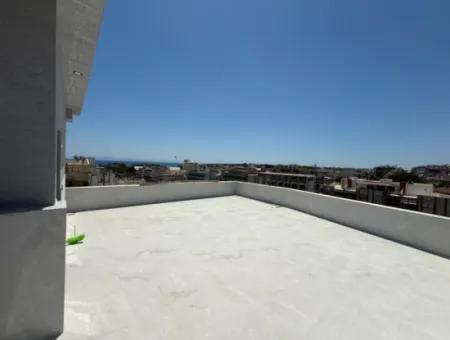 Brandneue, Ultraluxuriöse 2-In-1-Wohnung In Altinkum – Panoramablick Auf Das Meer Mit Terrasse!