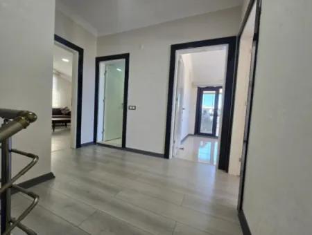 Solche Doppelhäuser Gibt Es In Hisar Nicht!  3 1 Maisonette-Wohnung Mit Separater Küche