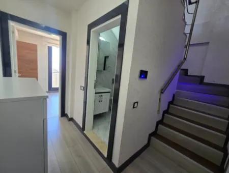 Solche Doppelhäuser Gibt Es In Hisar Nicht!  3 1 Maisonette-Wohnung Mit Separater Küche